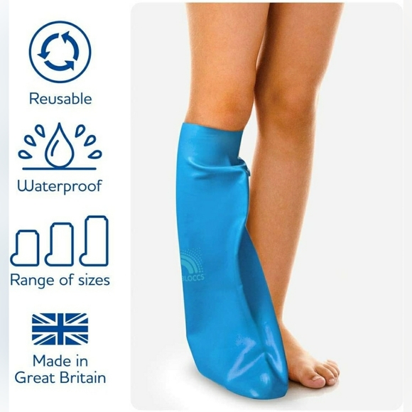 Bloccs Waterproof Cast Protector - Child Short Leg  Size Large - Picture 2 of 4